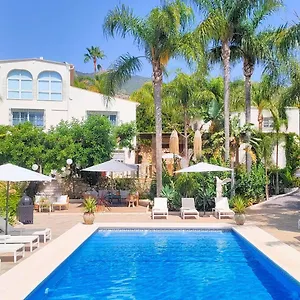 https://finca-la-vida-loca-boutique-bb.1costadelsol.com